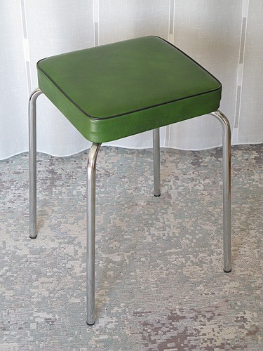 Sgabello seduta ecopelle verde